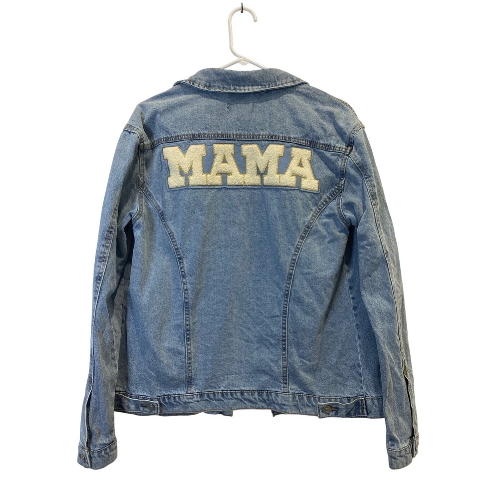 NWOT - MAMA Chenille Patch Denim Trucker Jacket Light Wash Outerwear Medium